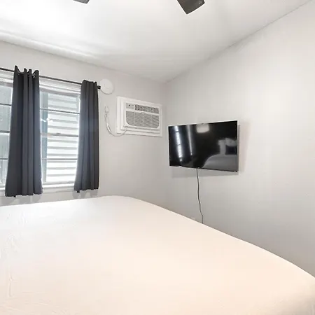 Cityplace Bnb Aparthotel-2